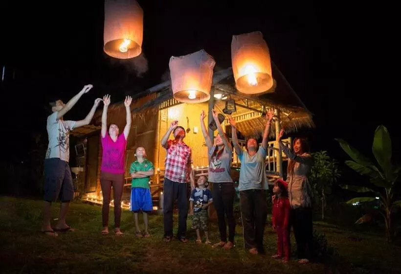 Hotelli Phoomtada Homestay