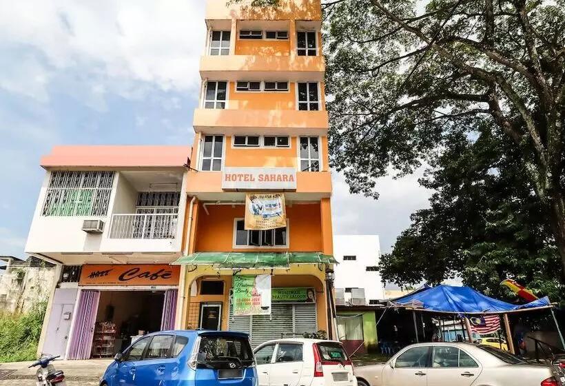 ホテル Sahara Kuala Kubu Bahru