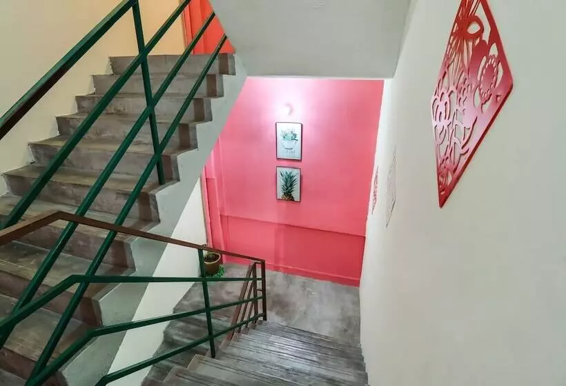 ホテル Sahara Kuala Kubu Bahru