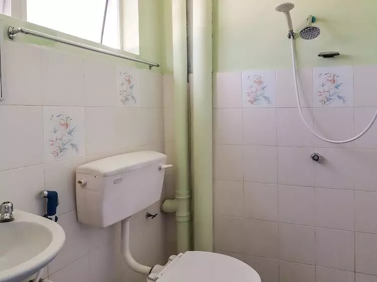 ホテル Sahara Kuala Kubu Bahru