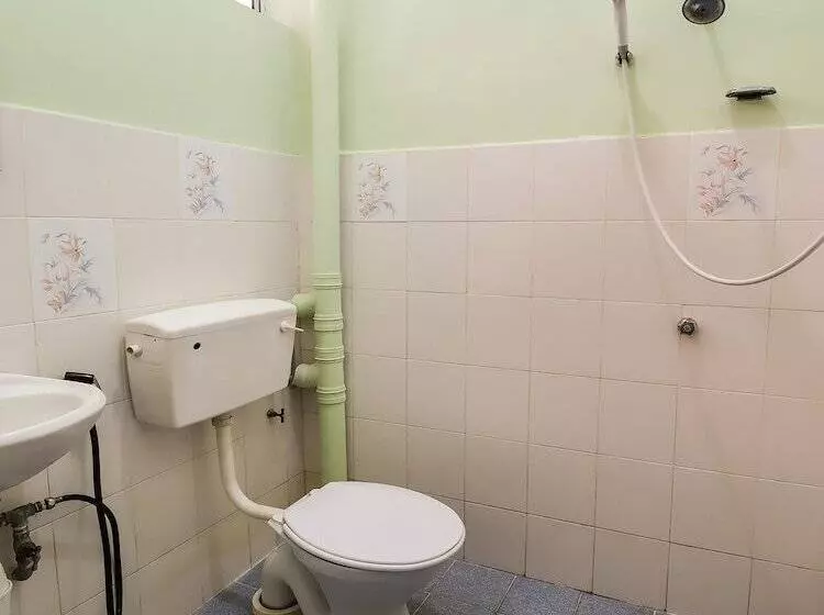 ホテル Sahara Kuala Kubu Bahru