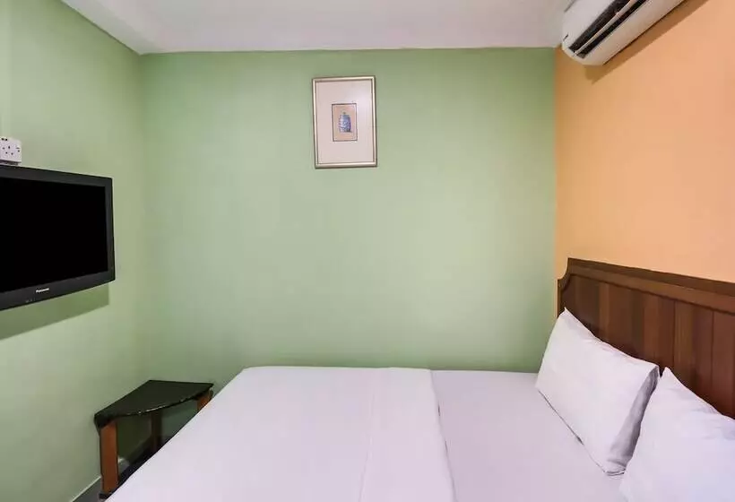 ホテル Sahara Kuala Kubu Bahru