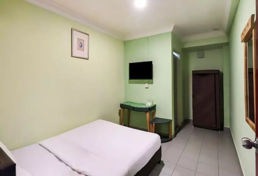 ホテル Sahara Kuala Kubu Bahru