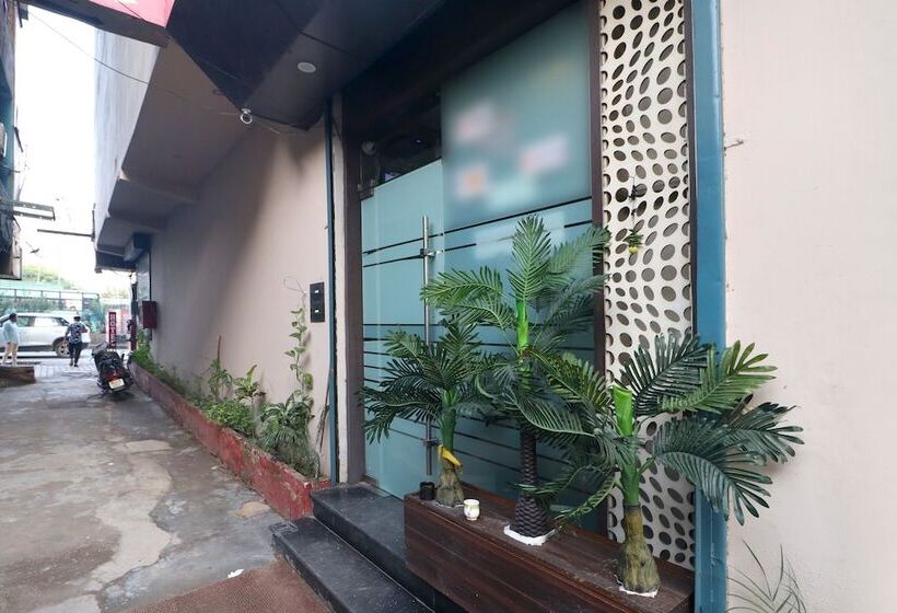 Oyo 19392 Hotel Lexis