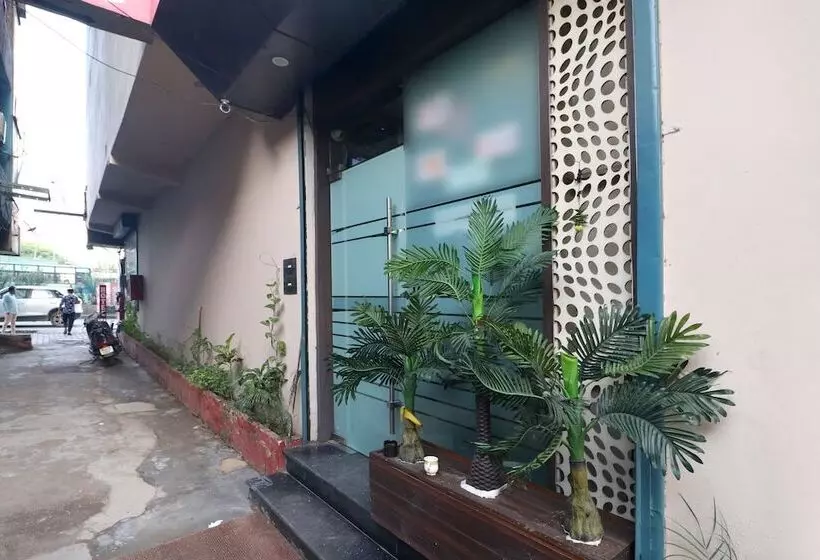 Oyo 19392 Hotel Lexis