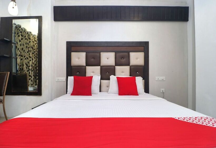 Oyo 19392 Hotel Lexis