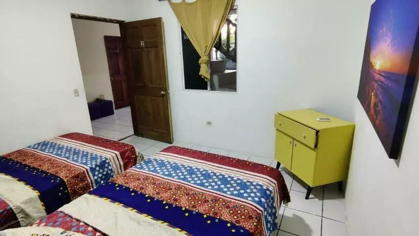 Retkeilymaja Layback Surf