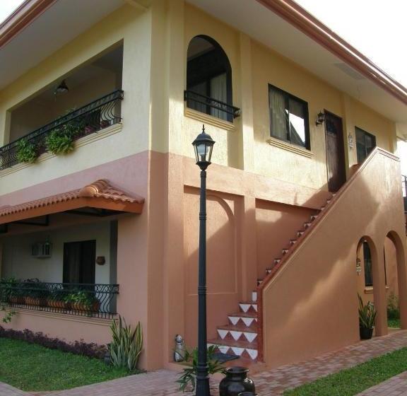 בית מלון כפרי Florentina Homes