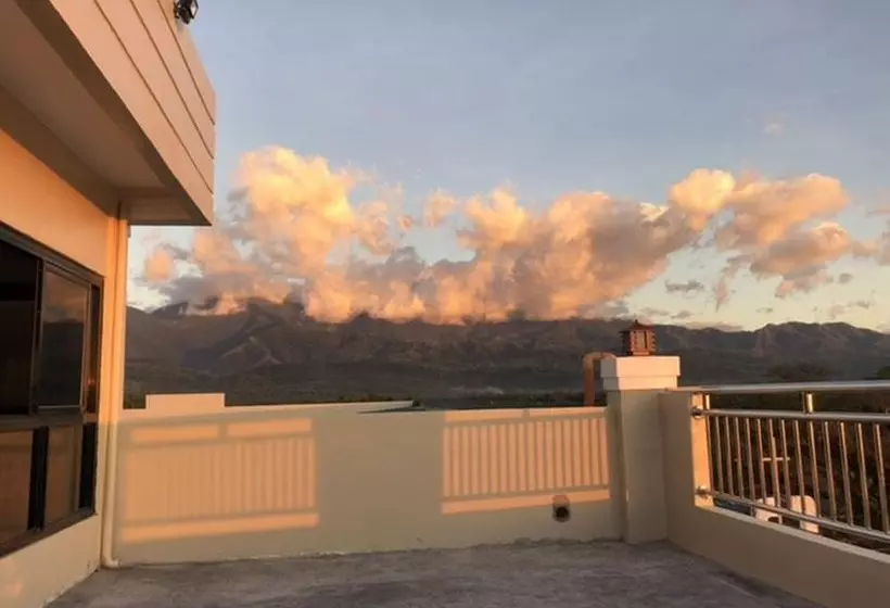 Godo S Hotel And Restaurant