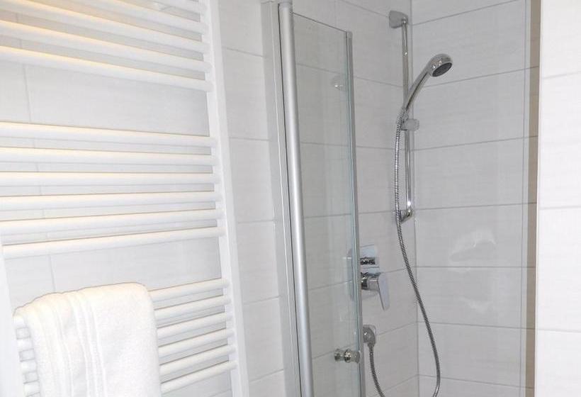 Отель Gasthaus Adler