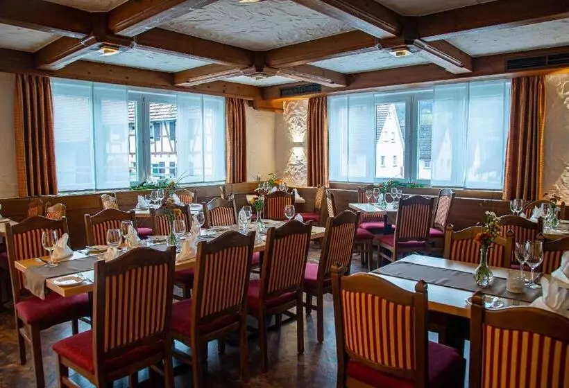 ホテル Gasthaus Adler