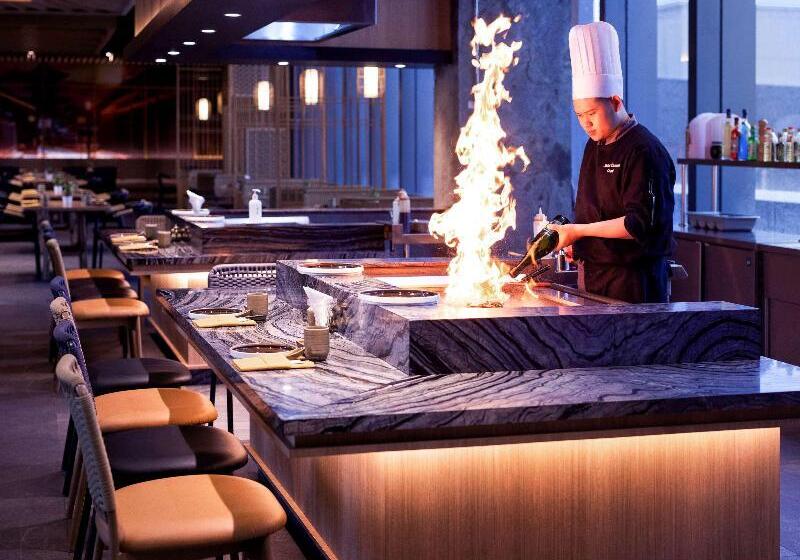 בית מלון כפרי Grand Mercure Malang