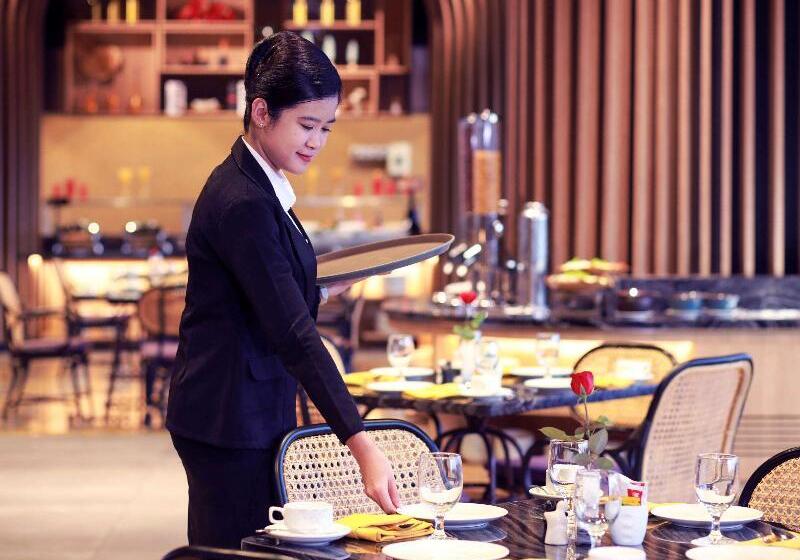 בית מלון כפרי Grand Mercure Malang