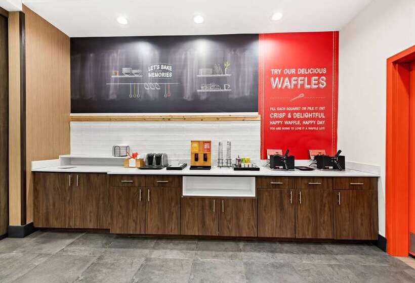 هتل Hampton Inn Longview