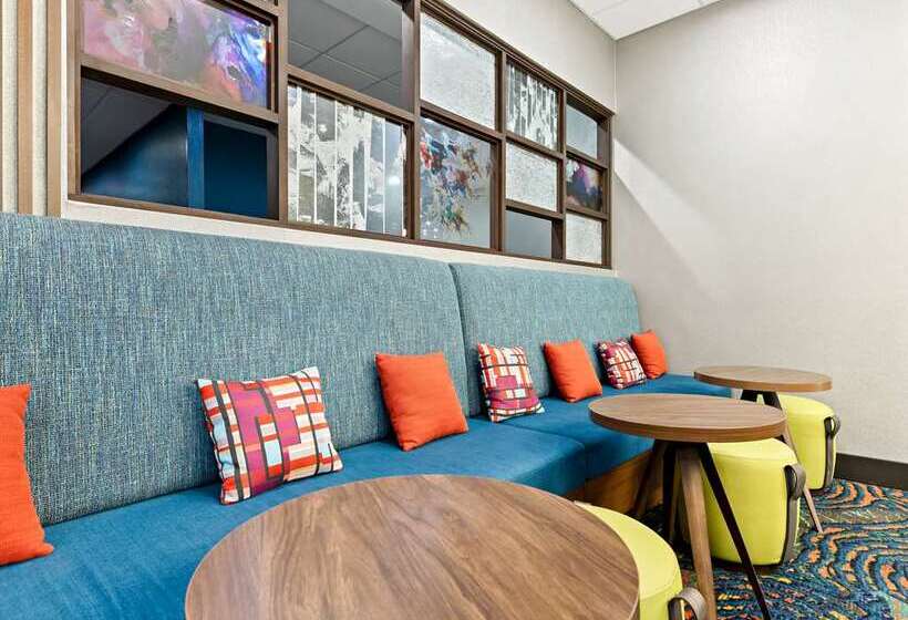 هتل Hampton Inn Longview