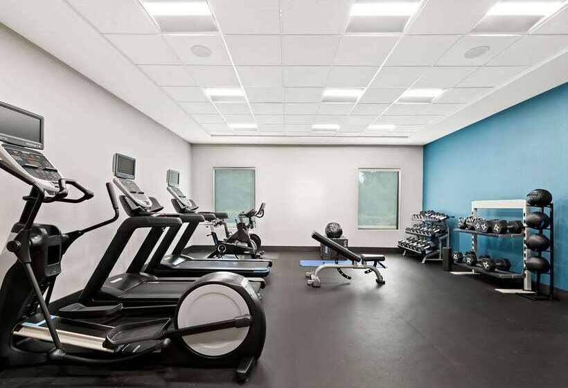 هتل Hampton Inn Longview