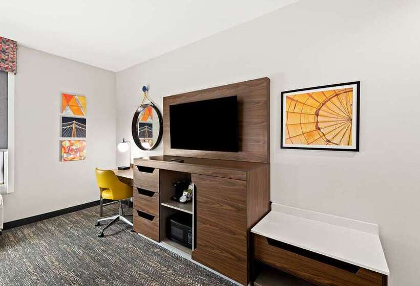 هتل Hampton Inn Longview