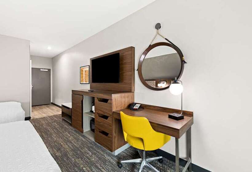 هتل Hampton Inn Longview