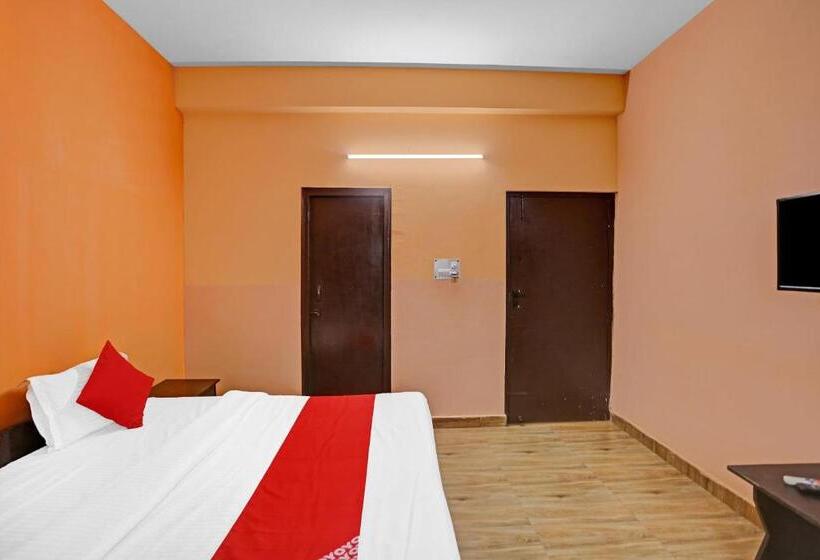 Hotel Oyo 81892 Himani Residency