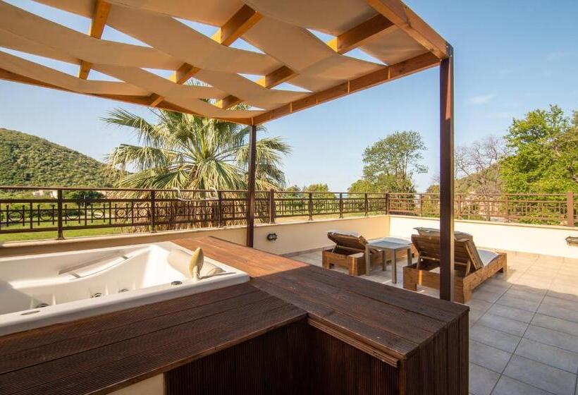 فندق Riviera Perdika