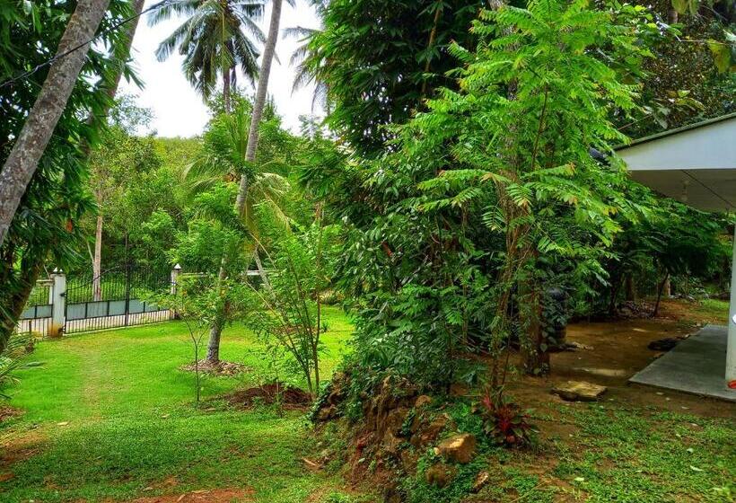 בית מלון כפרי Schatzi S Hideaway