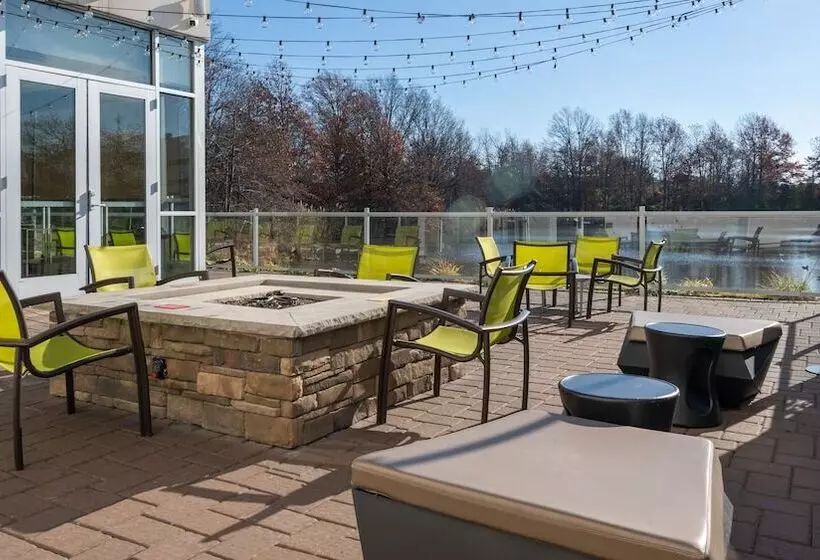 Hotelli Springhill Suites By Marriott Woodbridge