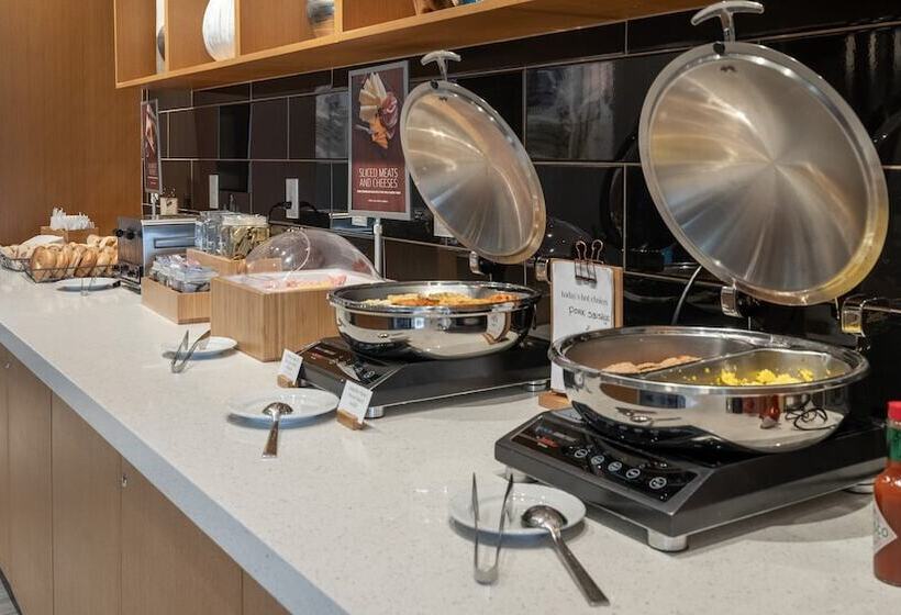 Hotelli Springhill Suites By Marriott Woodbridge