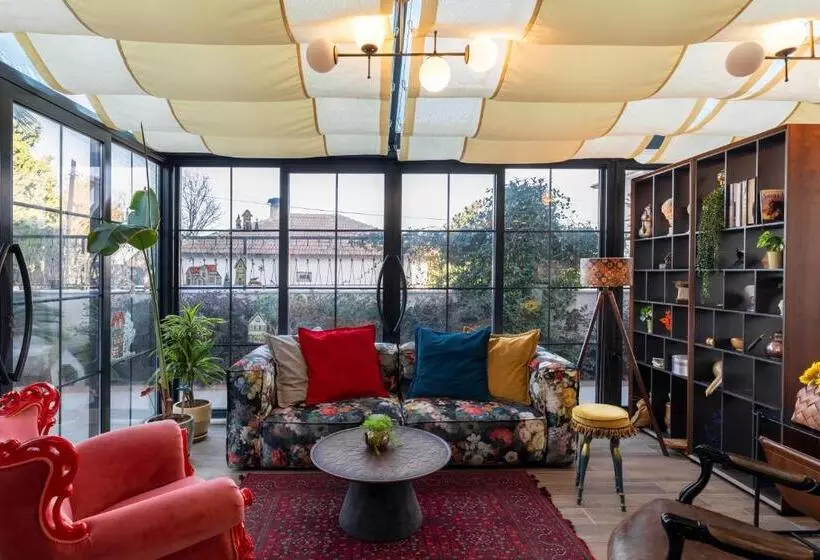 Lagun Castle Hotel&spa