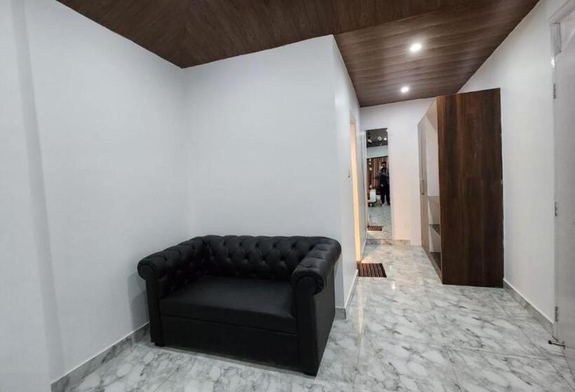 Blue Pine Orchards   Villas