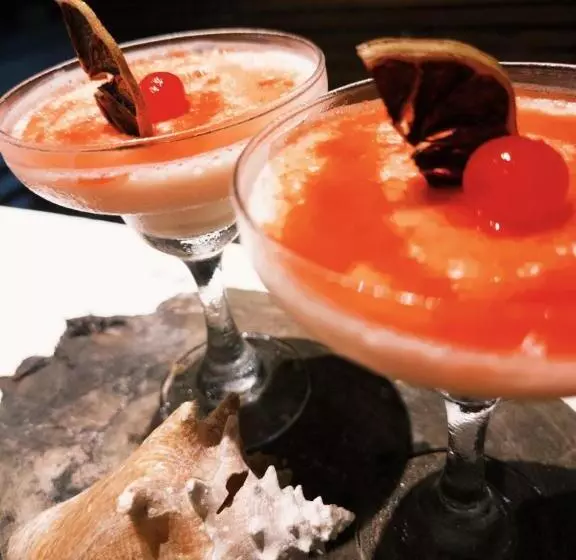 Hotelli El Embrujo Tintipan