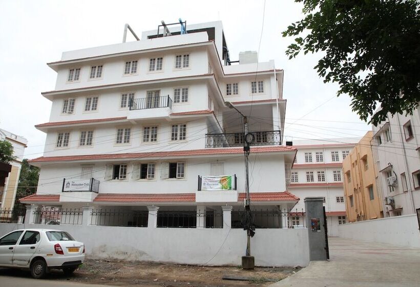 Hotel Malayalee Club