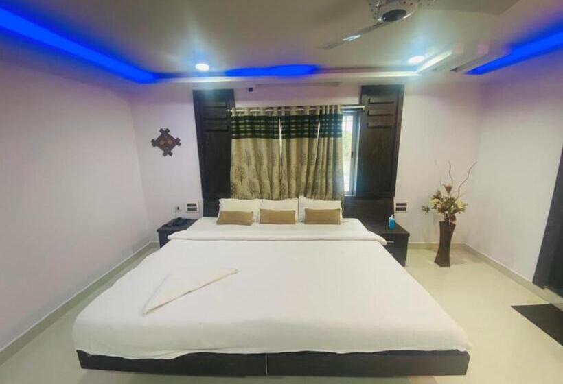 酒店 Staymaker Lake Residency