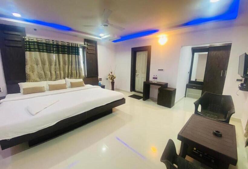 酒店 Staymaker Lake Residency