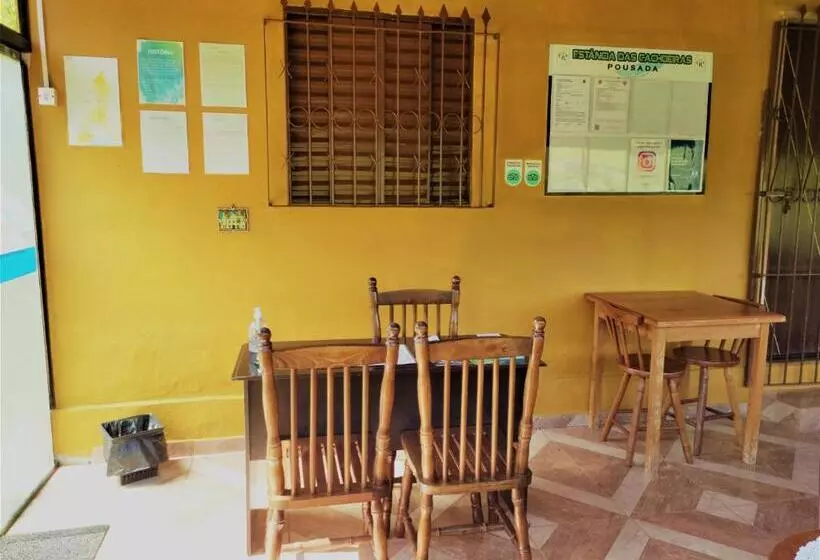 Majatalo Pousada Estância Das Cachoeiras