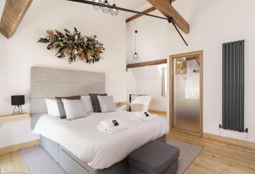 فندق صغير The Old House 1147