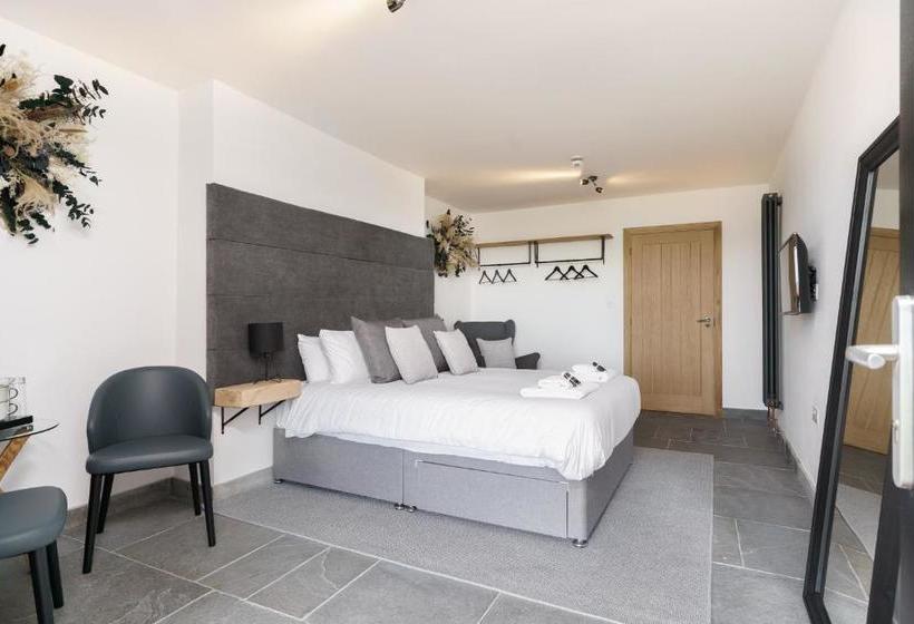 فندق صغير The Old House 1147