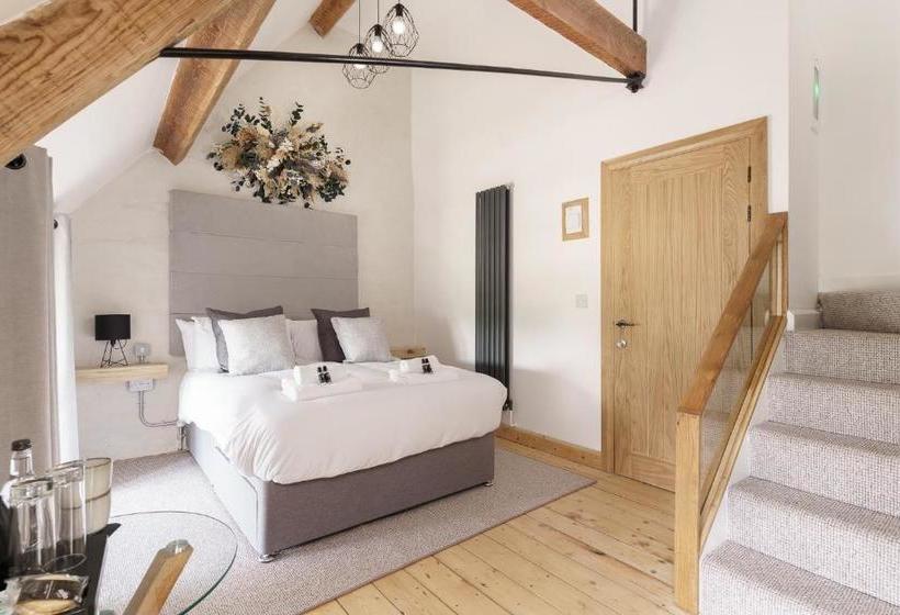 فندق صغير The Old House 1147