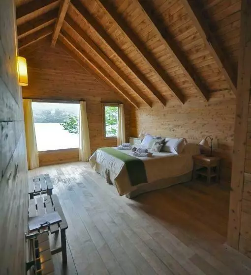 ホテル Aguas Arriba Lodge