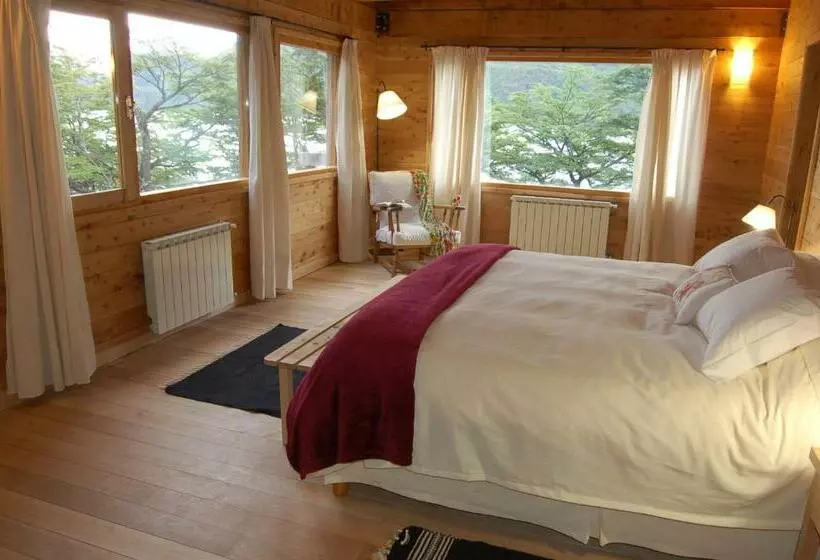 ホテル Aguas Arriba Lodge