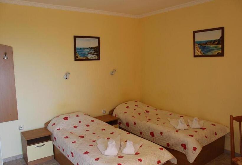 فندق Rezovo Family