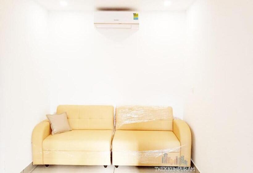 فندق Thekkumpuram Residency