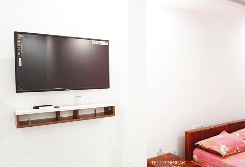 فندق Thekkumpuram Residency