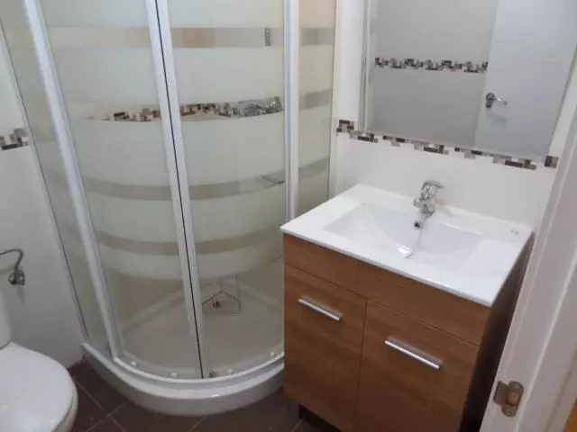 ペンション Apartamento La Paz Habitaciones Con Baño No Compartido En Pasillo