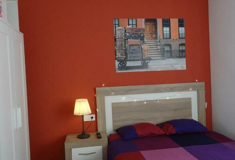 ペンション Apartamento La Paz Habitaciones Con Baño No Compartido En Pasillo