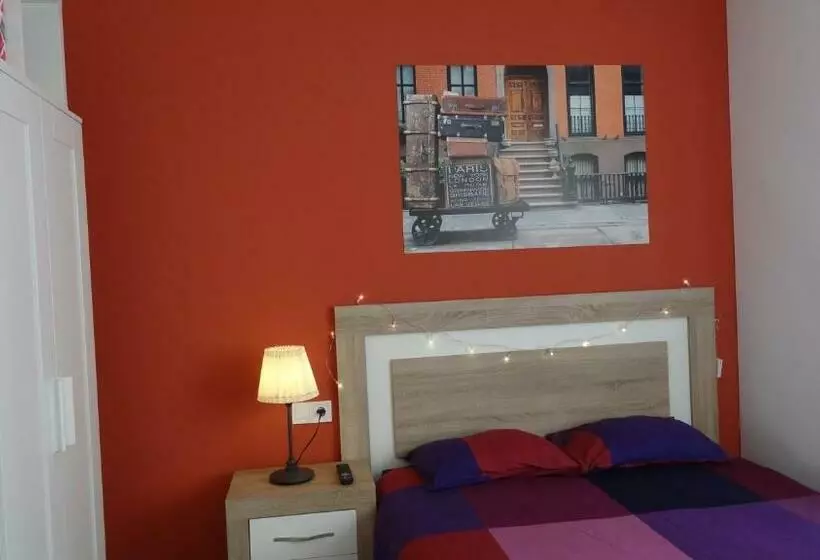 ペンション Apartamento La Paz Habitaciones Con Baño No Compartido En Pasillo
