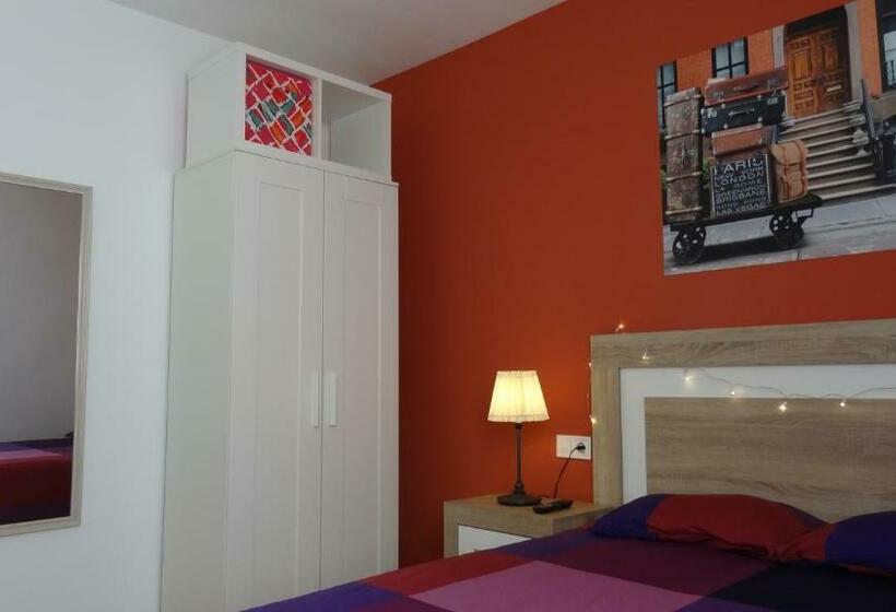 ペンション Apartamento La Paz Habitaciones Con Baño No Compartido En Pasillo