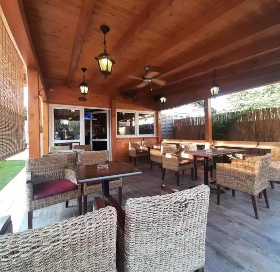 ユースホステル Villa Klara