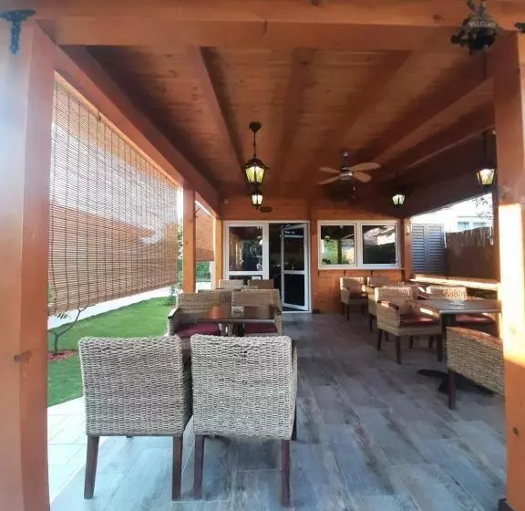 ユースホステル Villa Klara