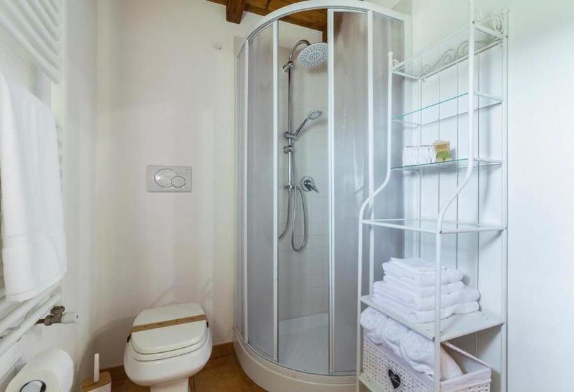 Casale Le Brecce B&b