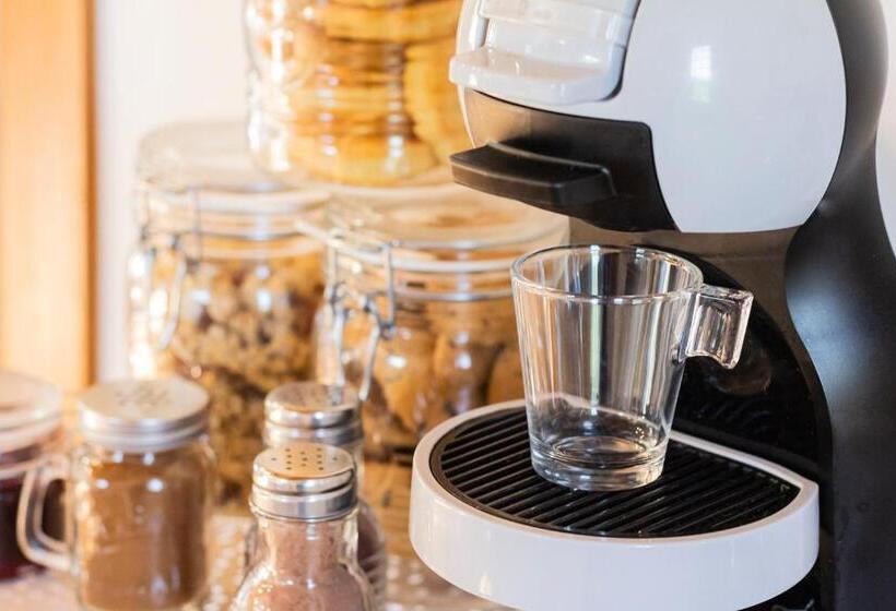 Casale Le Brecce B&b